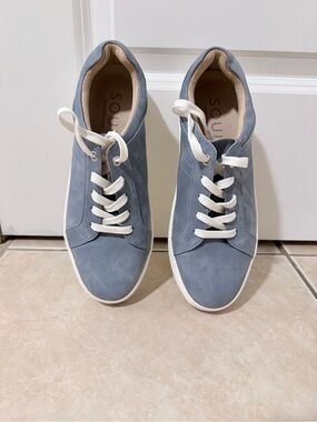 Naturalizer Soul Sneakers